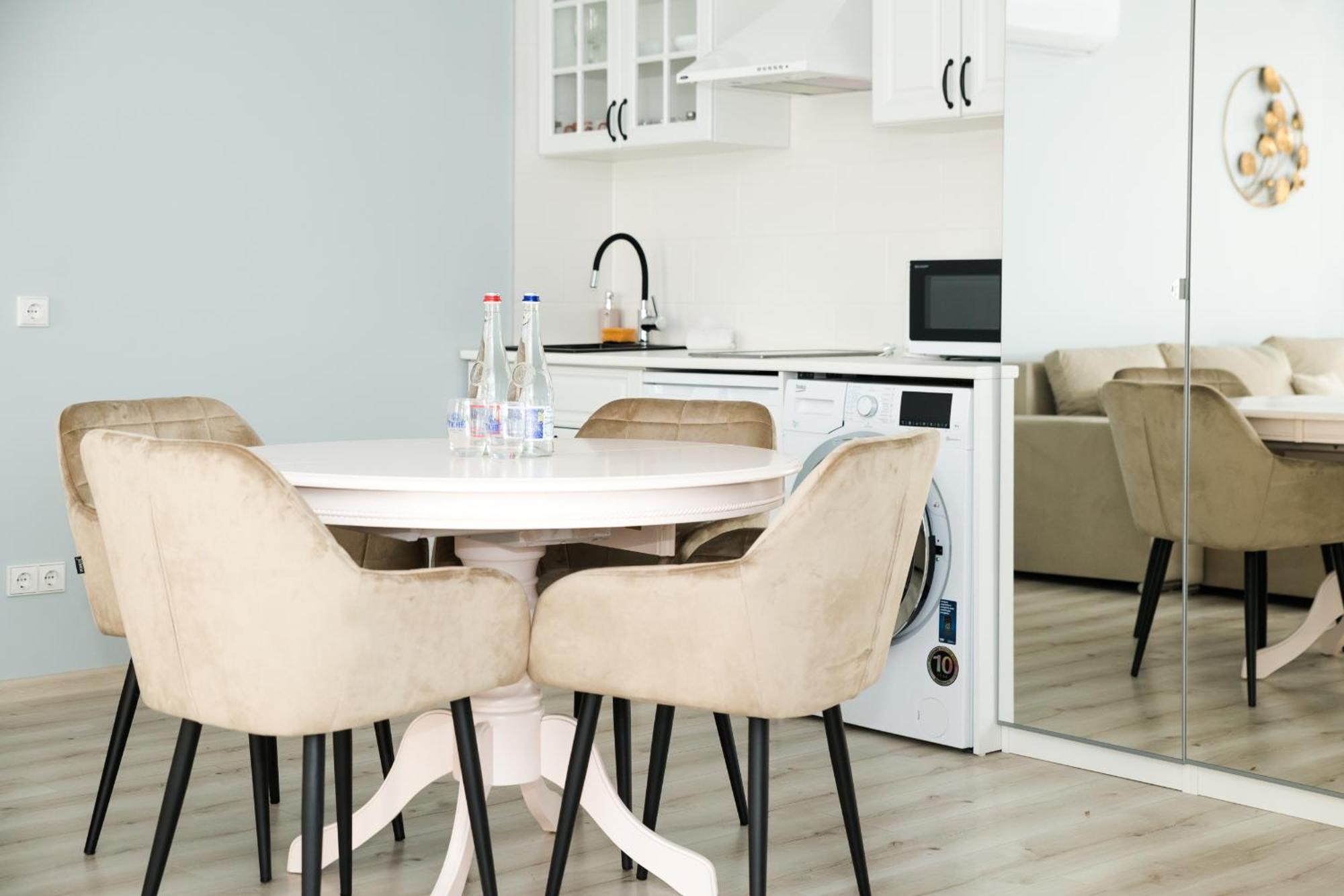 Dharma Stay Apartamentai Telšiai Extérieur photo