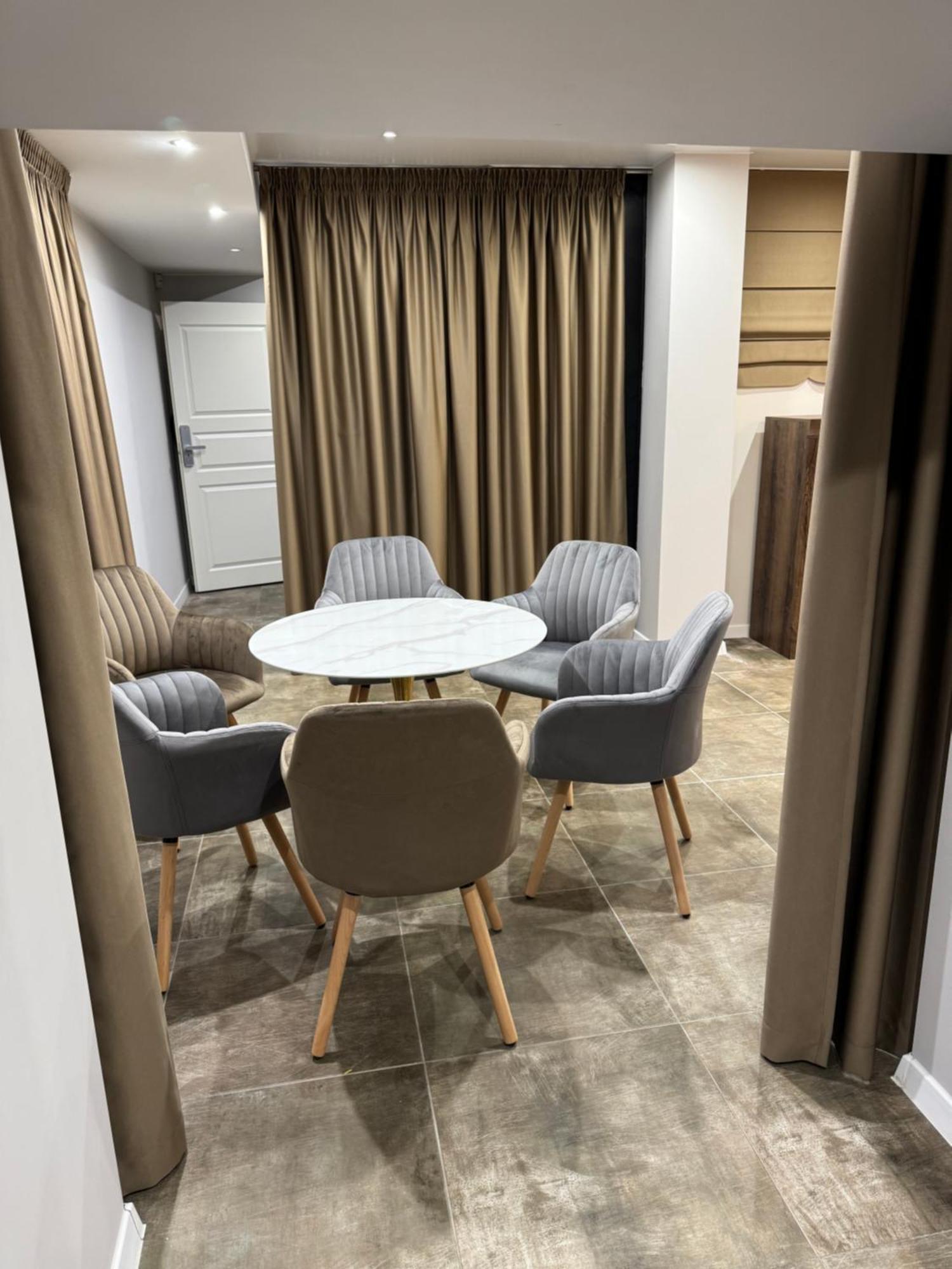 Dharma Stay Apartamentai Telšiai Extérieur photo